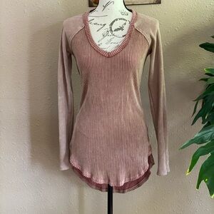 Gilded Intent Washed out brick red sweater blouse